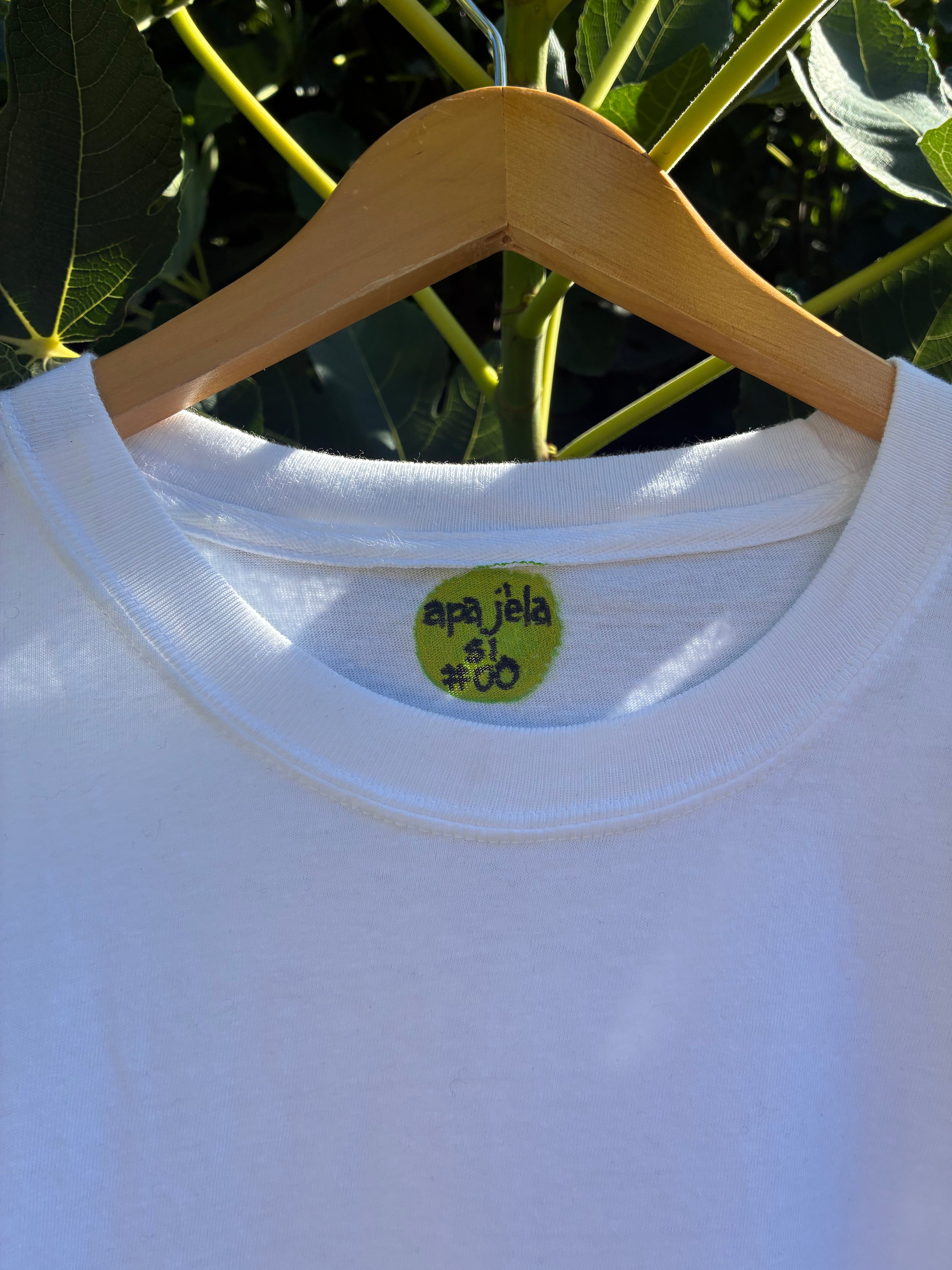 walking tee 1.0